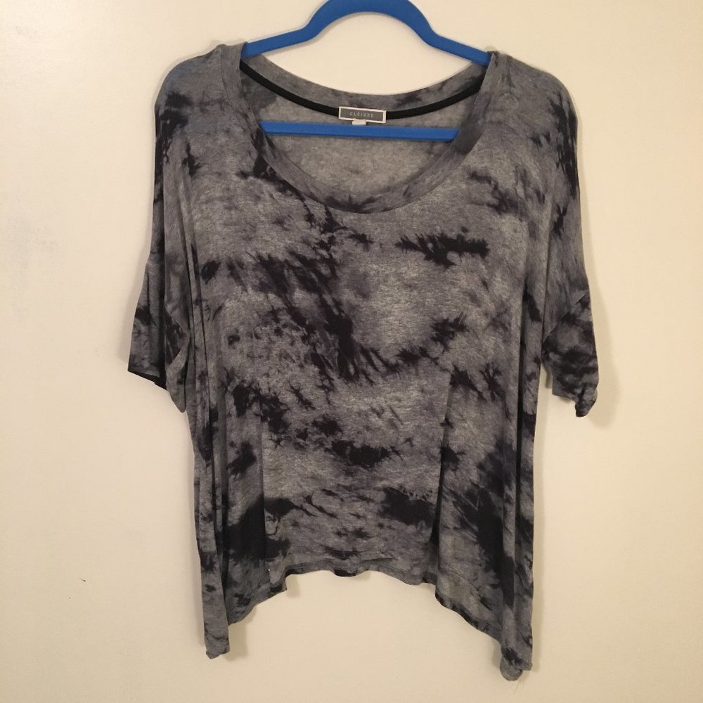 Pleione Gray Black Tie dye Loose Crop Top Tee